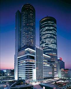 �G�[�XJTB�F���É��}���I�b�g�A�\�V�A�z�e��